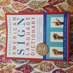 Americal Sign Language Dictionary by Sternberg